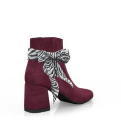 Bottines De Tous Les Jours 14582 15 Bottines De Tous Les Jours 14582 -Stripped Boutique 12984 5 0 1