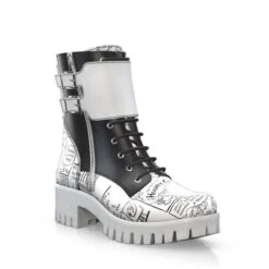 Bottines à Lacets 27071 17 Bottines à Lacets 27071 -Stripped Boutique 25473 7 0 1