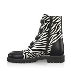 Rangers 5937 -Stripped Boutique 4337 2 0 1