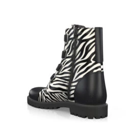 Rangers 5937 -Stripped Boutique 4337 3 0 1