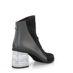 Bottes à Talons 7602 15 Bottes à Talons 7602 -Stripped Boutique 6002 5 0 1
