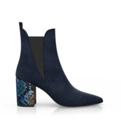 Bottines De Tous Les Jours 7887 18 Bottines De Tous Les Jours 7887 -Stripped Boutique 6287 6 0 2 1