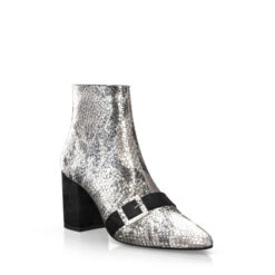 Bottines De Tous Les Jours 8182 17 Bottines De Tous Les Jours 8182 -Stripped Boutique 6582 7 0 2 1