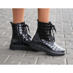 Bottines à Semelle Robuste 10144